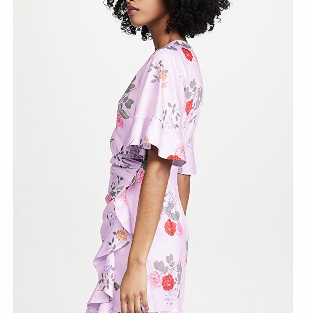 BHLDN keepsake cute little one flower dress ๐ - Picture 4 of 7